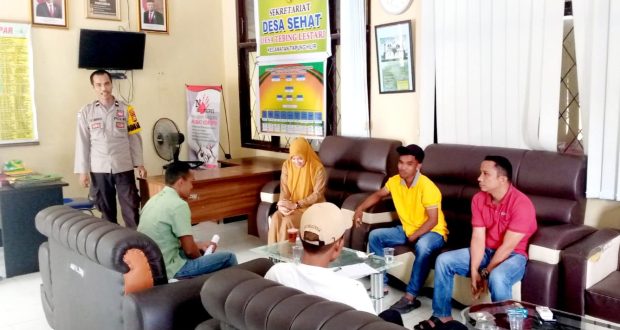 Laksanakan Cooling System Pemilu Damai 2024, Bhabinkamtibmas Polsek Tapung Hilir Sampaikan Himbauan Pemilu Damai